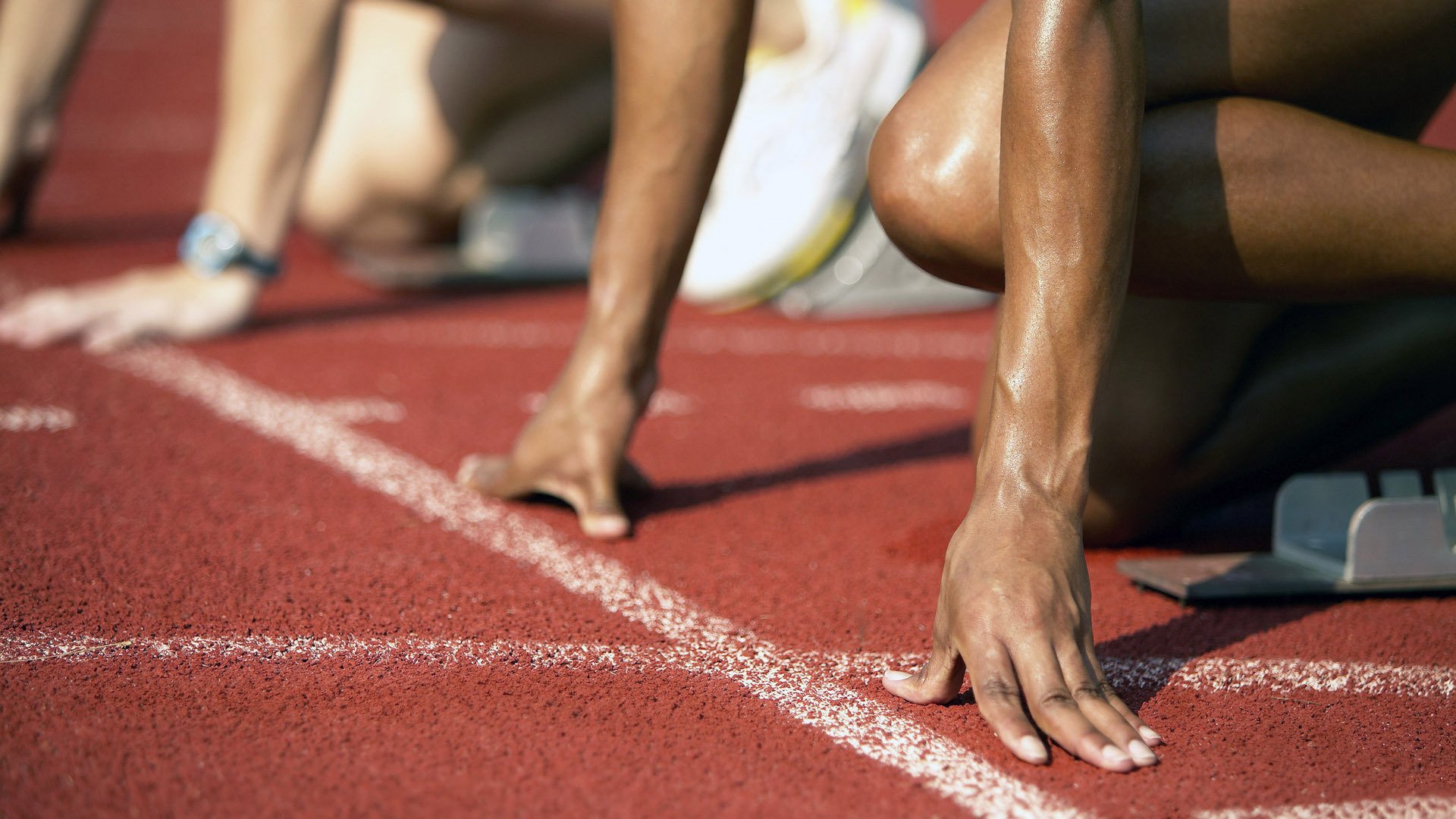 _技术与战术比拼:网球场上的精彩大比拼_,网球技战术训练方法